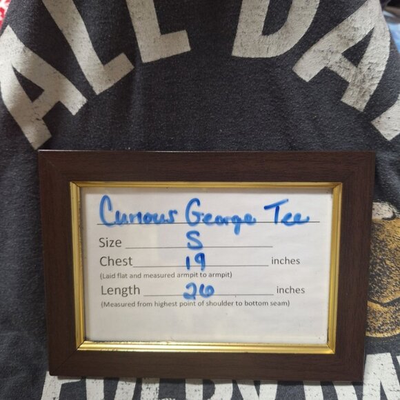 Curious George All Day Monkey Shirt‎ Laid Back Relaxing Gray Mens Small - Picture 4 of 5